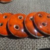 ceramiczne pomarańczowe guziki 